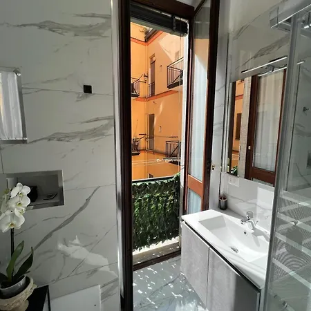 Parva Domus 163 Neapol