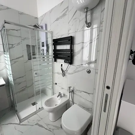 Parva Domus 163 * Neapol