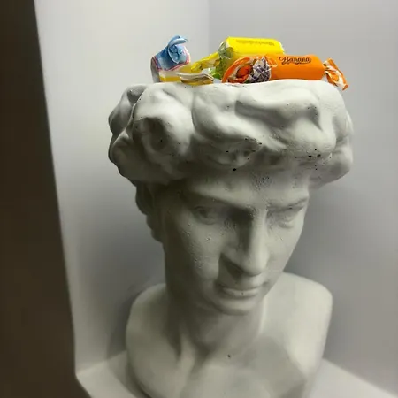 Parva Domus 163 * Neapol