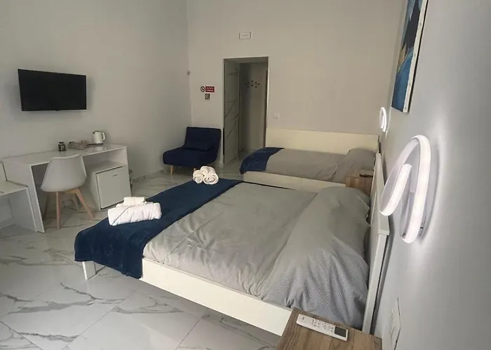 Parva Domus 163 * Napoli