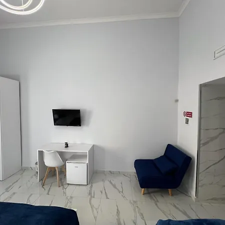 Parva Domus 163 Neapol
